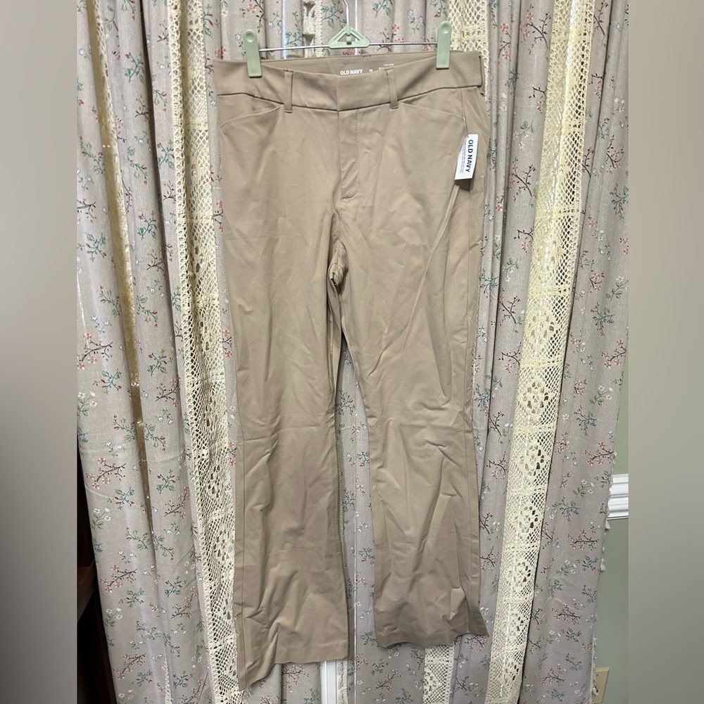 3/$30 Old Navy Pixie Flare Pants Womens 10 Khaki High Rise Stretch Work NWT